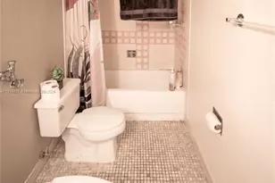 2500 Parkview Dr, Hallandale Beach, FL 33009 - Photo 28