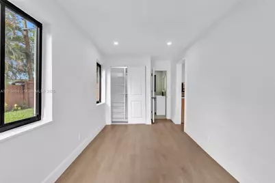 1123 NE 1st Ave #2, Fort Lauderdale, FL 33304 - Photo 12