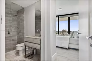 18975 Collins Ave, Sunny Isles Beach, FL 33160 - Photo 14