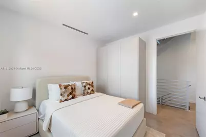 1533 SW 22nd Terrace, Miami, FL 33145 - Photo 16