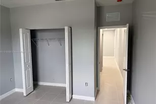 16225 SW 147th Ct, Miami, FL 33187 - Photo 6