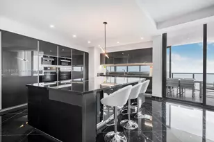 18555 Collins Ave, Sunny Isles Beach, FL 33160 - Photo 2