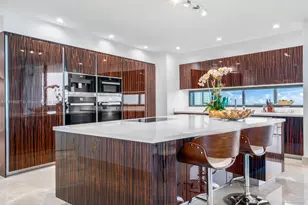 18555 Collins Ave, Sunny Isles Beach, FL 33160 - Photo 10