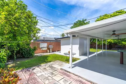 11030 SW 42 St, Miami, FL 33165 - Photo 26