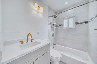 845 NE 119th St, Biscayne Park, FL 33161 - Photo 28