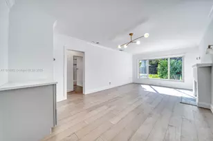 845 NE 119th St, Biscayne Park, FL 33161 - Photo 4