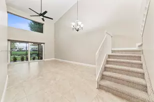 2202 W Discovery Cir W, Deerfield Beach, FL 33442 - Photo 4