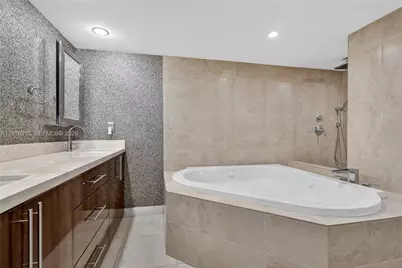 4000 Towerside Ter #1612, Miami, FL 33138 - Photo 26