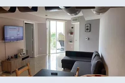 102 SW 6th Ave #606, Miami, FL 33130 - Photo 2