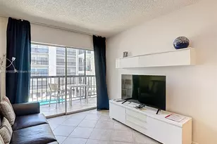 201 178th Dr, Sunny Isles Beach, FL 33160 - Photo 4
