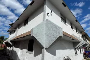 1741 SW 40th Terrace, Fort Lauderdale, FL 33317 - Photo 2