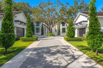 9500 SW 61st Ct, Pinecrest, FL 33156 - Photo 2