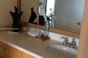 2333 Brickell Ave, Miami, FL 33129 - Photo 16