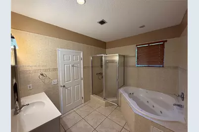16605 SW 103rd Ct, Miami, FL 33157 - Photo 10
