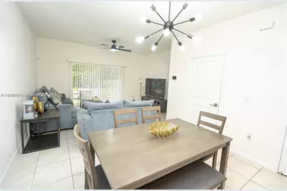 2820 NW 180th St, Miami Gardens, FL 33056 - Photo 2