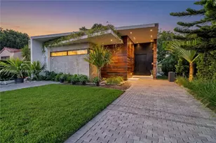 34 SW 26th Rd, Miami, FL 33129 - Photo 2