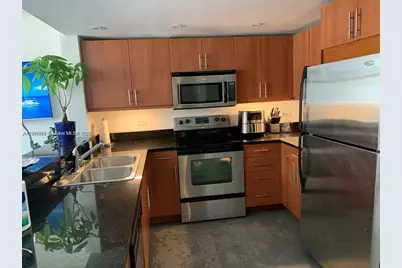 111 E Flagler St #507, Miami, FL 33131 - Photo 10