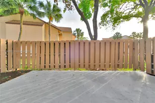 8211 NW 8th St, Plantation, FL 33324 - Photo 52