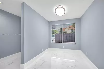 8211 NW 8th St #2, Plantation, FL 33324 - Photo 18
