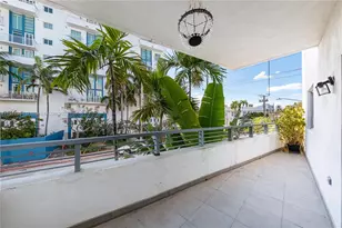 7700 Collins Ave, Miami Beach, FL 33141 - Photo 32
