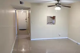 7920 N Colony Cir N, Tamarac, FL 33321 - Photo 6