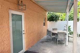 1560 NW 25th Ave, Miami, FL 33125 - Photo 1
