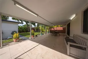 202 NW 60th Ave, Miami, FL 33126 - Photo 20
