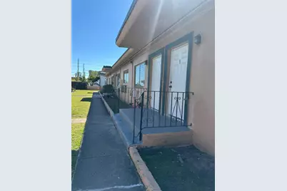 2100 NW 24th St, Miami, FL 33142 - Photo 2