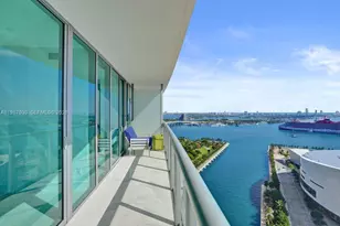 888 Biscayne Blvd, Miami, FL 33132 - Photo 12