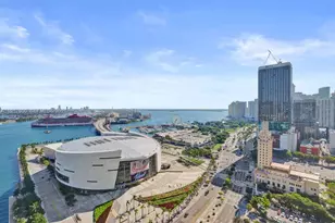 888 Biscayne Blvd, Miami, FL 33132 - Photo 14