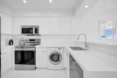 2501 S Ocean Dr #1024 (available Apr 21), Hollywood, FL 33019 - Photo 10