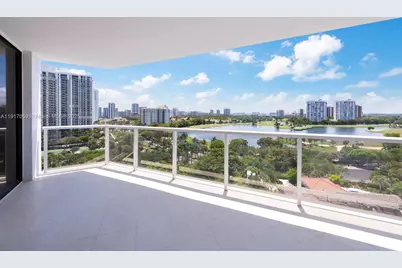 20281 E Country Club Dr #1009, Aventura, FL 33180 - Photo 8