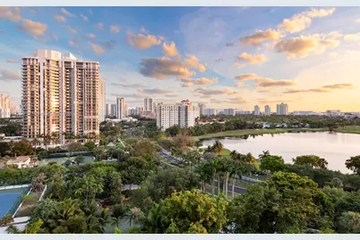20281 E Country Club Dr #1009, Aventura, FL 33180 - Photo 38