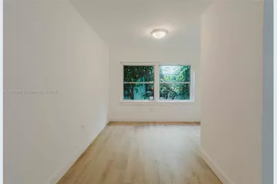 1555 Pennsylvania Ave #108, Miami Beach, FL 33139 - Photo 2