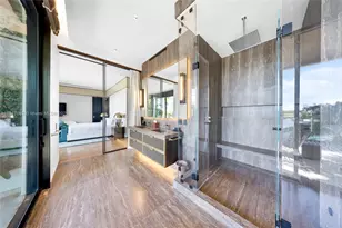 200 W Rivo Alto Dr, Miami Beach, FL 33139 - Photo 46