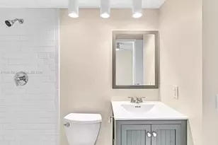 1353 Springside Dr, Weston, FL 33326 - Photo 26