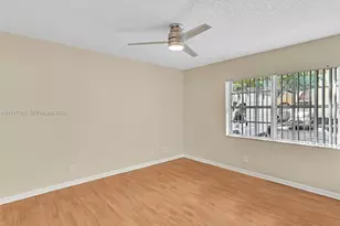 1353 Springside Dr, Weston, FL 33326 - Photo 22