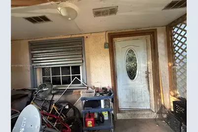 13401 SW 265th Ter, Homestead, FL 33032 - Photo 6