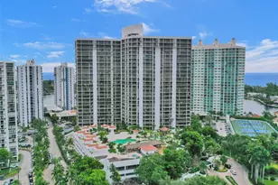 20281 E Country Club Dr, Aventura, FL 33180 - Photo 74