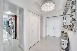 20281 E Country Club Dr, Aventura, FL 33180 - Photo 6