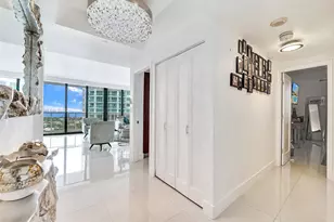 20281 E Country Club Dr, Aventura, FL 33180 - Photo 4