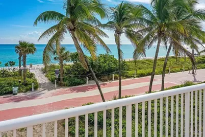 5401 Collins Ave #931, Miami Beach, FL 33140 - Photo 4