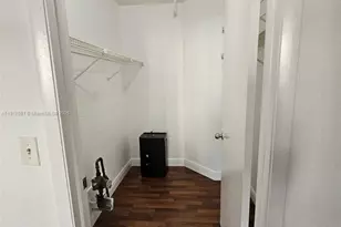 8323 Lake Dr, Doral, FL 33166 - Photo 6