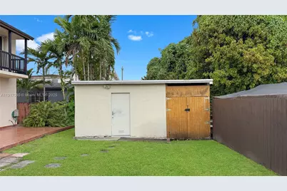 8877 SW 36th St, Miami, FL 33165 - Photo 42