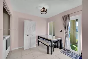 5933 Glasgow Way, Tamarac, FL 33321 - Photo 14
