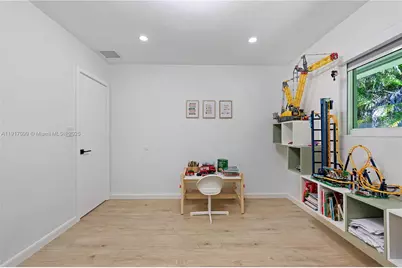 8445 SW 158th St, Palmetto Bay, FL 33157 - Photo 36