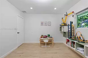 8445 SW 158th St, Palmetto Bay, FL 33157 - Photo 36