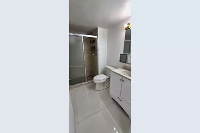 18021 Biscayne Blvd #402, Aventura, FL 33160 - Photo 14
