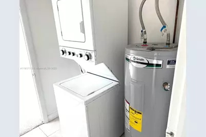 2045 79th Ave, Vero Beach, FL 32966 - Photo 6