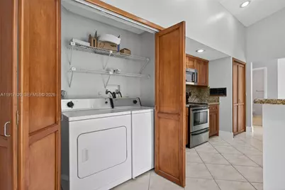1875 NW 93rd Way, Plantation, FL 33322 - Photo 20